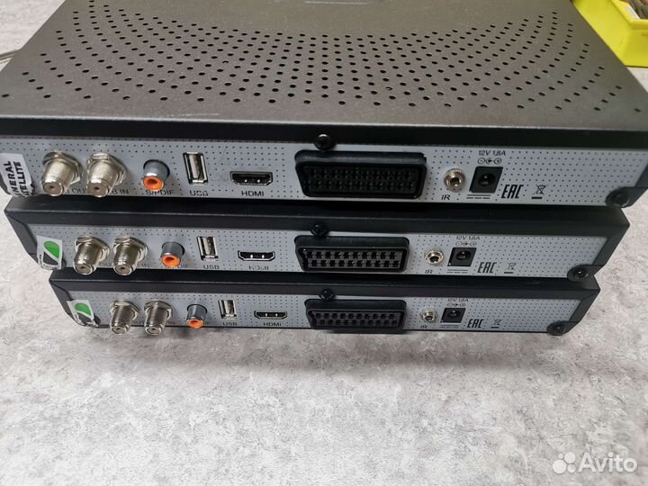 Ресивер триколор GS U510B