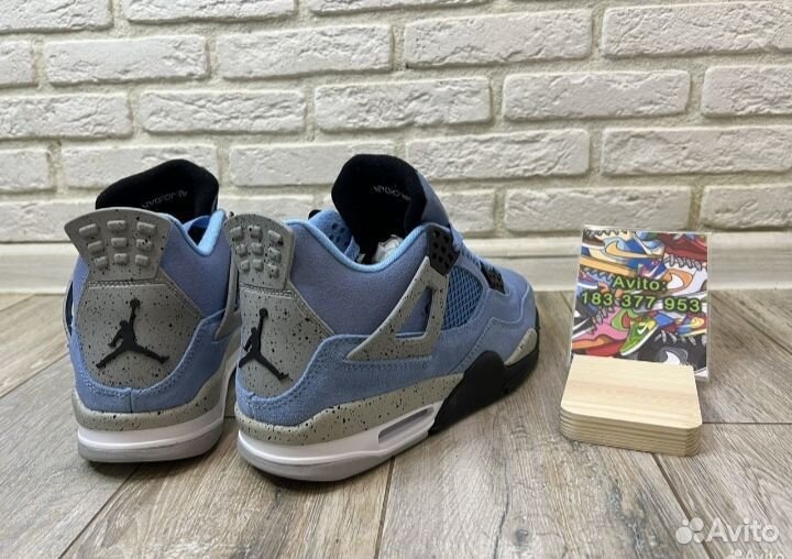 Кроссовки Nike Air Jordan 4 Retro