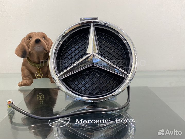 Эмблема звезда Мерседес Бенц с подсветкой