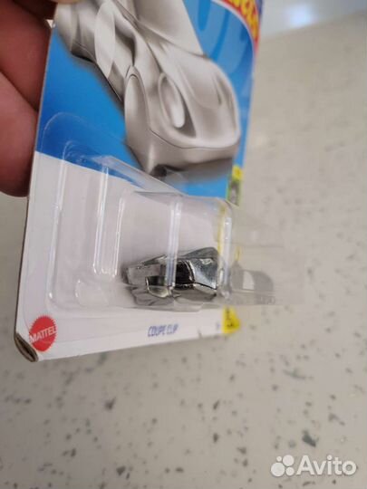 Hot wheels брелок на ключи coupe clip