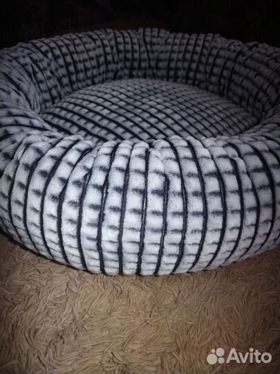 Лежанка для собак