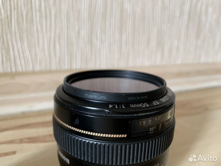 Объектив canon 50mm 1.4