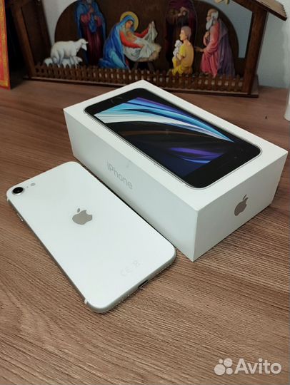 iPhone SE (2022), 128 ГБ