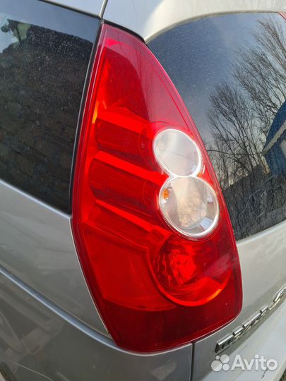 Фонарь задний левый Mazda 5 CR оригинал