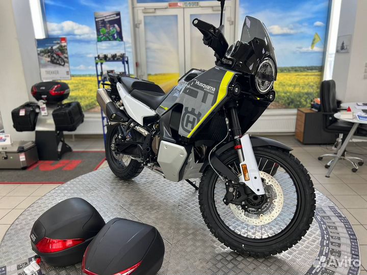 Мотоцикл Husqvarna norden 901 2024