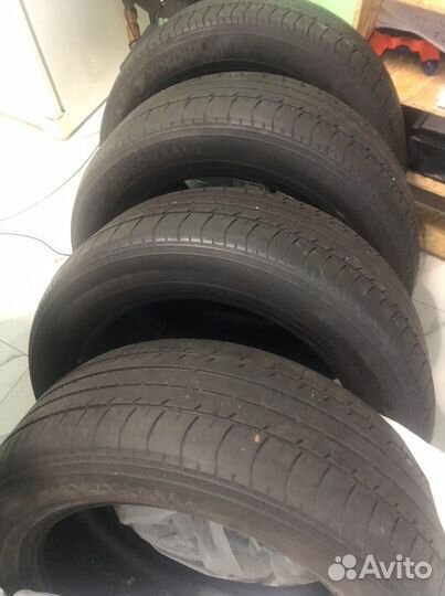 Yokohama BluEarth AE51 215/55 R17