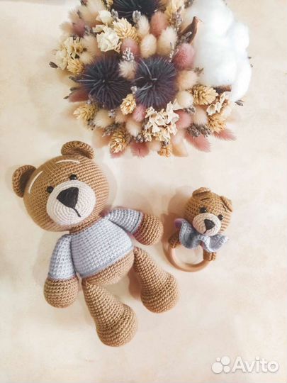 Игрушки, погремушки, пледы. Для самых маленьких