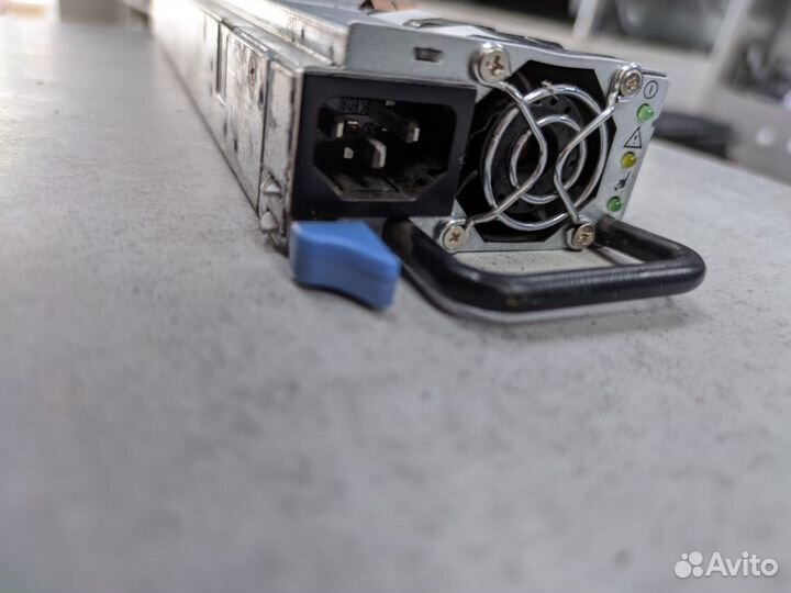 Блок питания для сервера 550WT dell AA23300