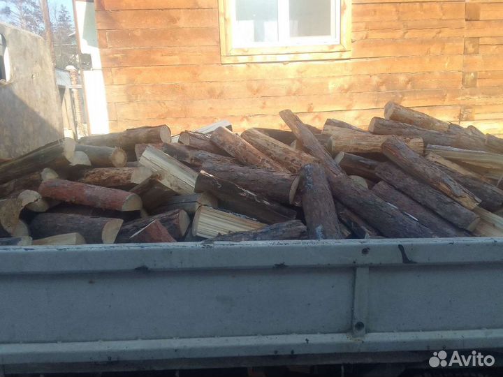Продам хорошие дрова колотые, сосна. Чурки