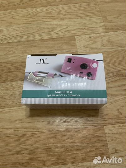 Машинка для маникюра и педикюра
