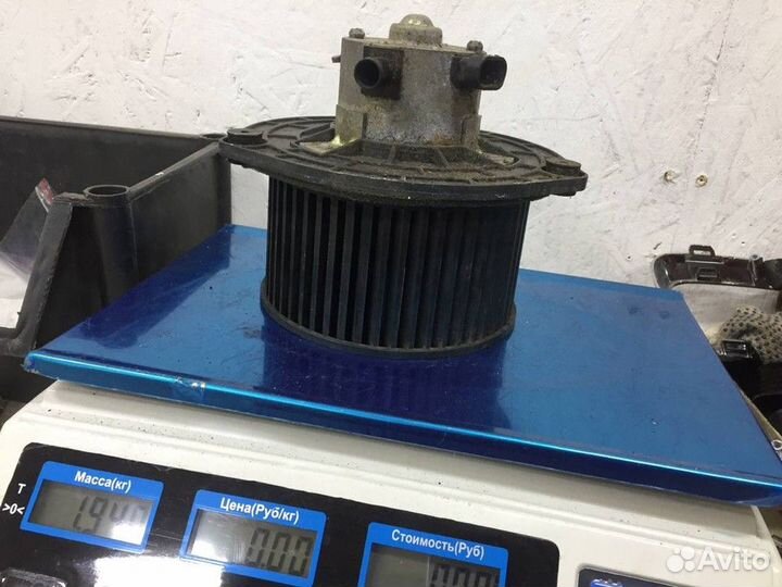 Моторчик отопителя LADA Kalina