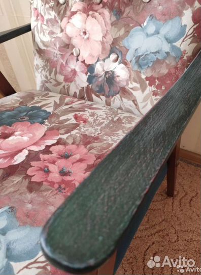 Кресло интерьерное