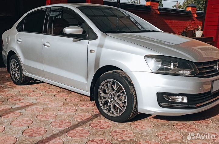 Volkswagen Polo 1.6 AT, 2017, 230 000 км