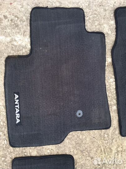 Автомобильные коврики ворсовые