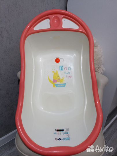 Ванночка для купания с термометром