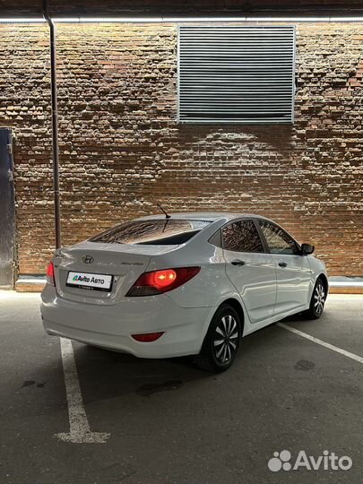 Hyundai Solaris 1.4 AT, 2014, 262 000 км