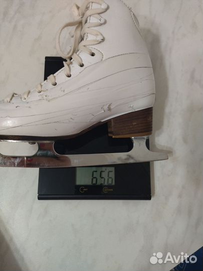 Коньки для фигурного катания профессиональные