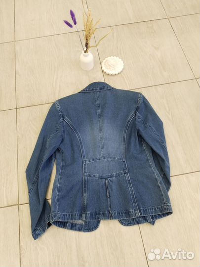 Пиджак женский джинсовый 44-46 размер