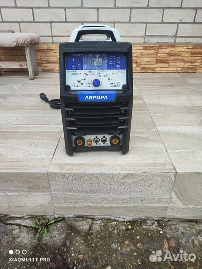 Сварочный аппарат Aurora система 200 AC/DC пульс