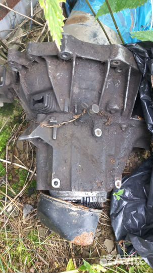 Коробка передачMitsubishiCarisma