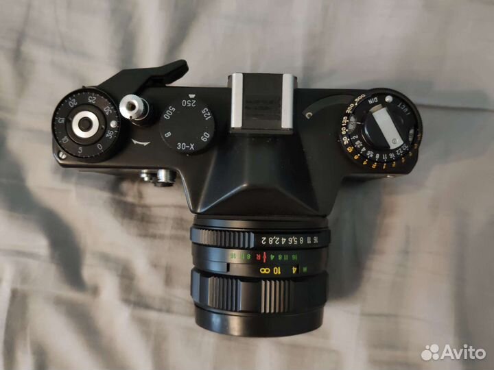 Зенит ет + Гелиос (Helios) 44M-4