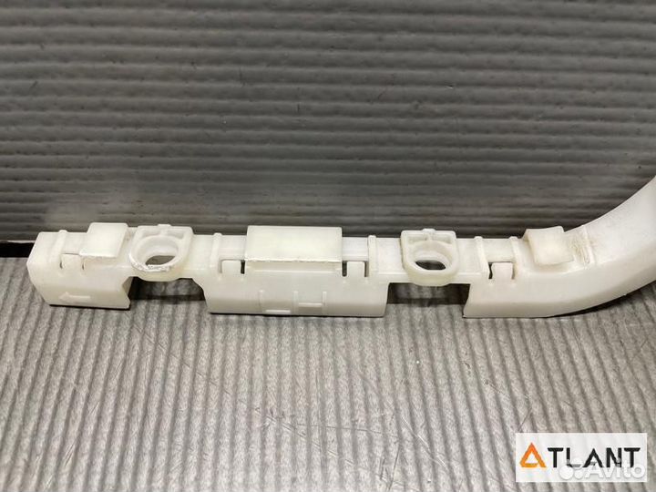 Крепление бампера передняя левая nissan serena