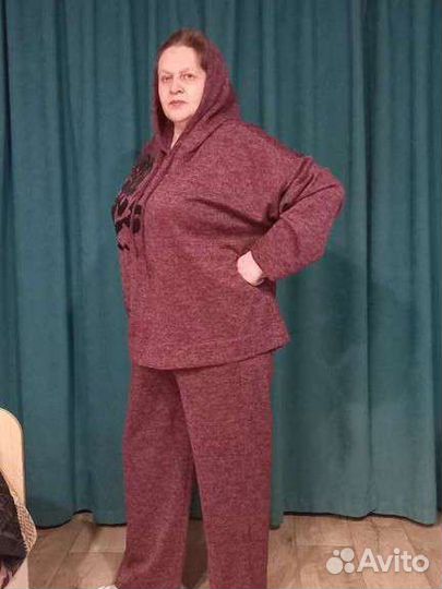 Спортивный костюм женский новый 62