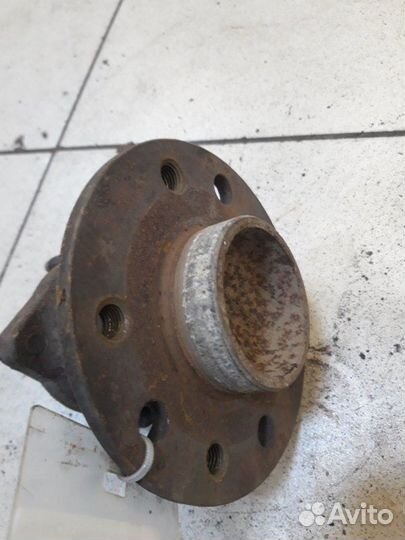 Ступица задняя Opel Astra H