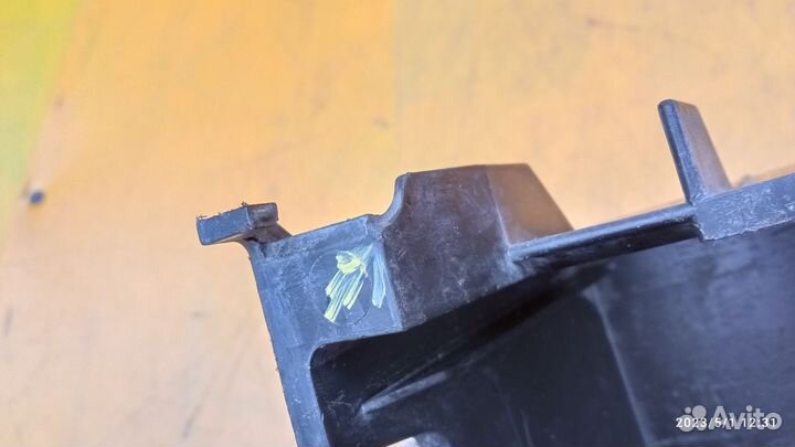 Площадка аккумулятора для Ford Mondeo 3 2000-2005