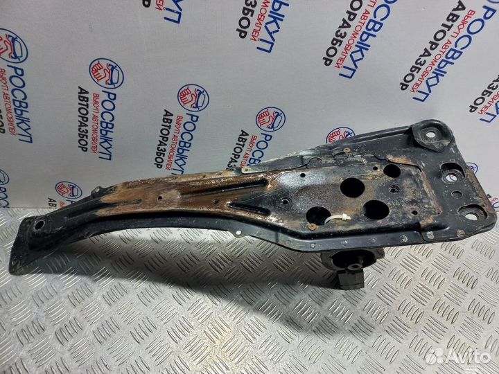 Балка продольная Toyota Caldina