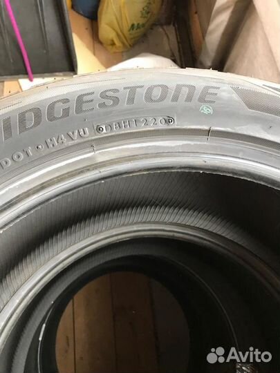 Bridgestone Blizzak DM-V2 255/50 R19