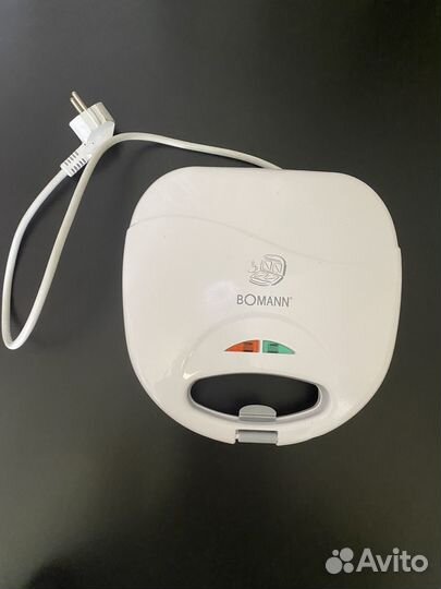 Сендвичница