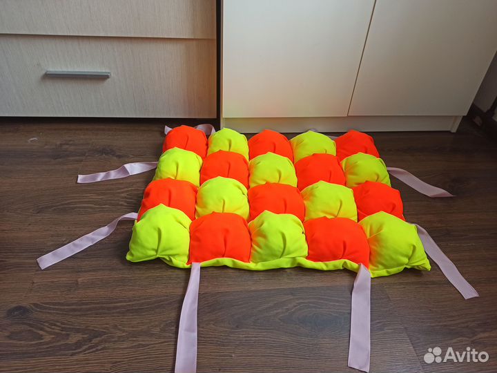 Лежанки новые