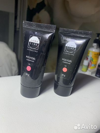 Комуфлирующий полигель для моделирования ногтей