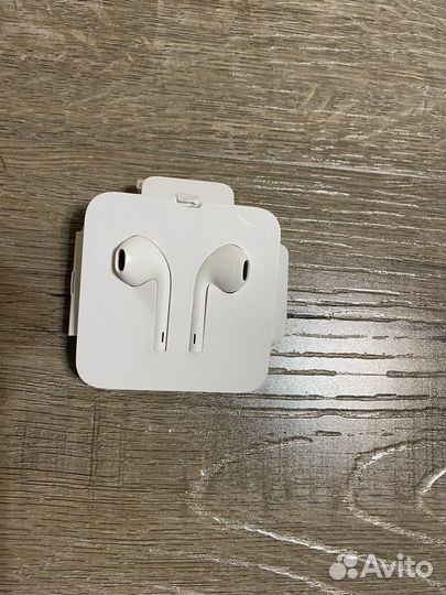 Наушники для iPhone 7, 8, X, 11, 12 с Lightning