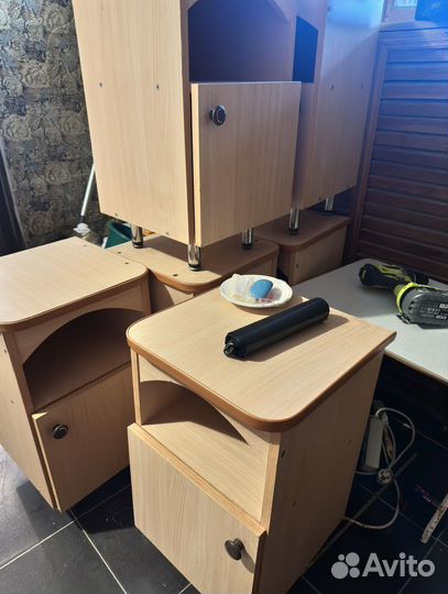 Тумба прикроватная