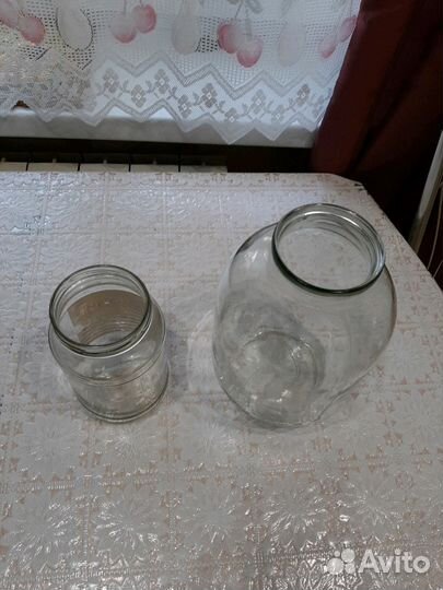 Банка стеклянная