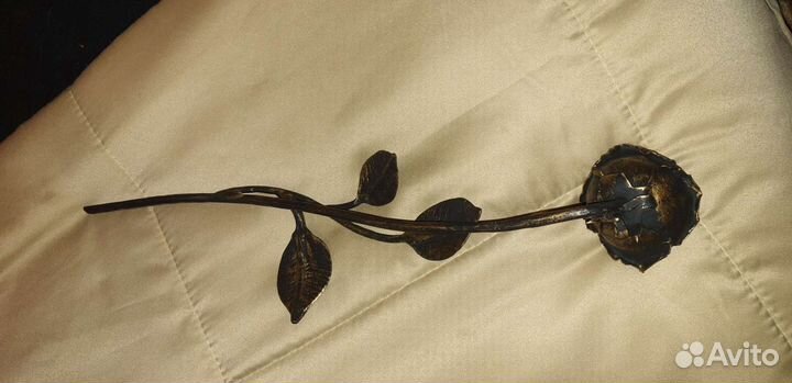 Роза кованная