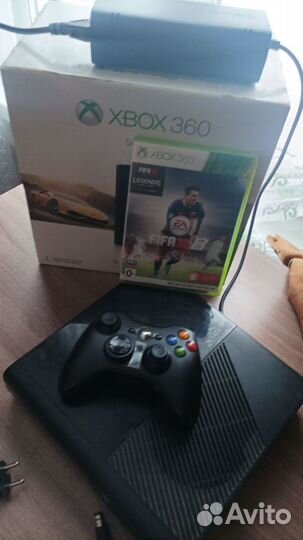 Xbox 360e не прошитый