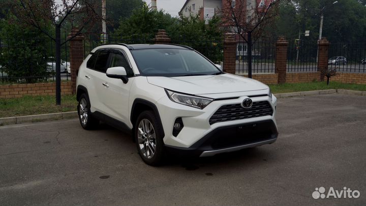 Toyota RAV4 2.5 AT, 2019, 20 000 км