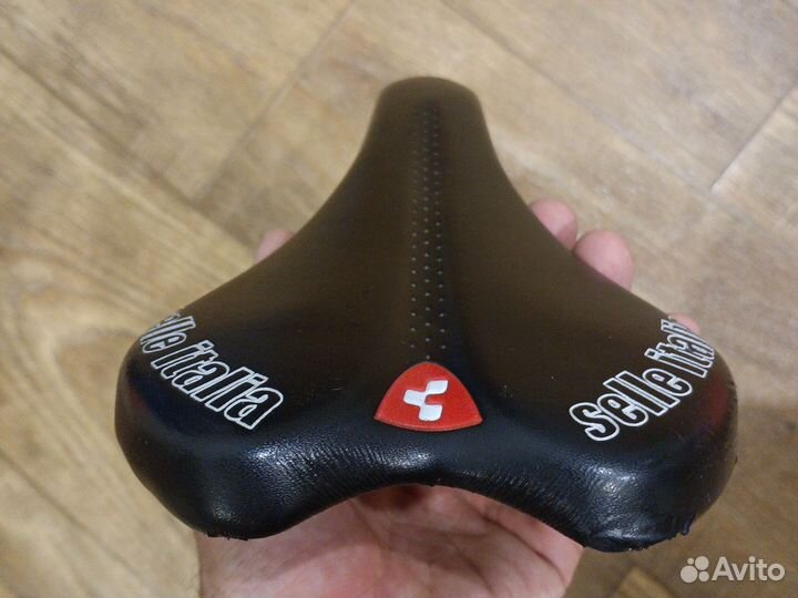 Седло для велосипеда selle italia