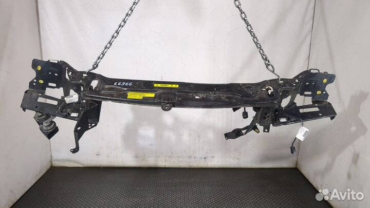 Рамка передняя Volvo XC90, 2006