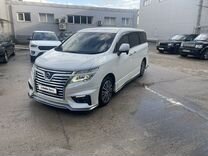 Nissan Elgrand 2.5 CVT, 2017, 77 500 км, с пробегом, цена 3 330 000 руб.