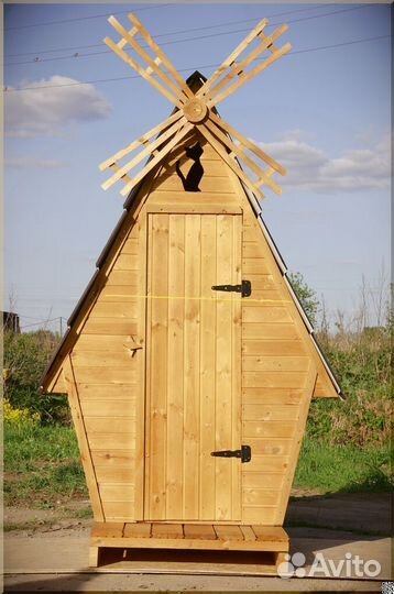 Дачный туалет с установкой KEY668