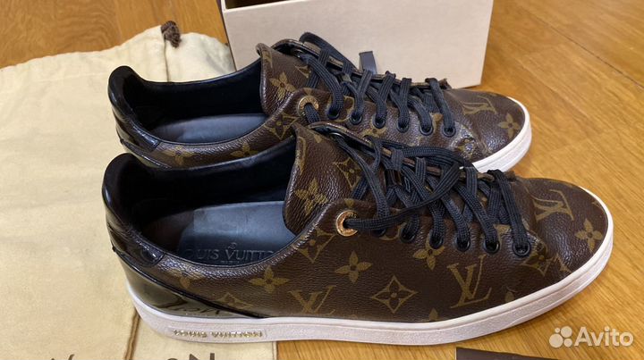 Кроссовки Louis Vuitton оригинал,39,5разм