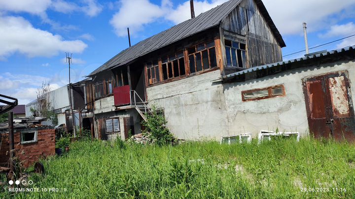 Дача 1228 м² на участке 12,3 сот.