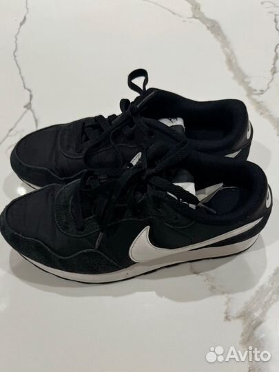 Кроссовки Nike