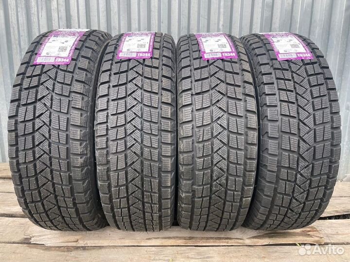 Tourador Winter Pro TSS1 275/40 R21 и 315/35 R21