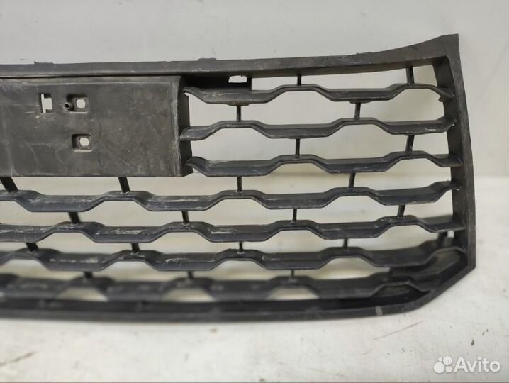 Решетка бампера Mitsubishi Pajero Sport 3 2015