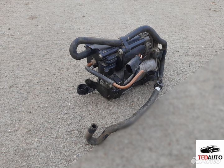 Компрессор пневмоподвески, Mercedes C W205 2017